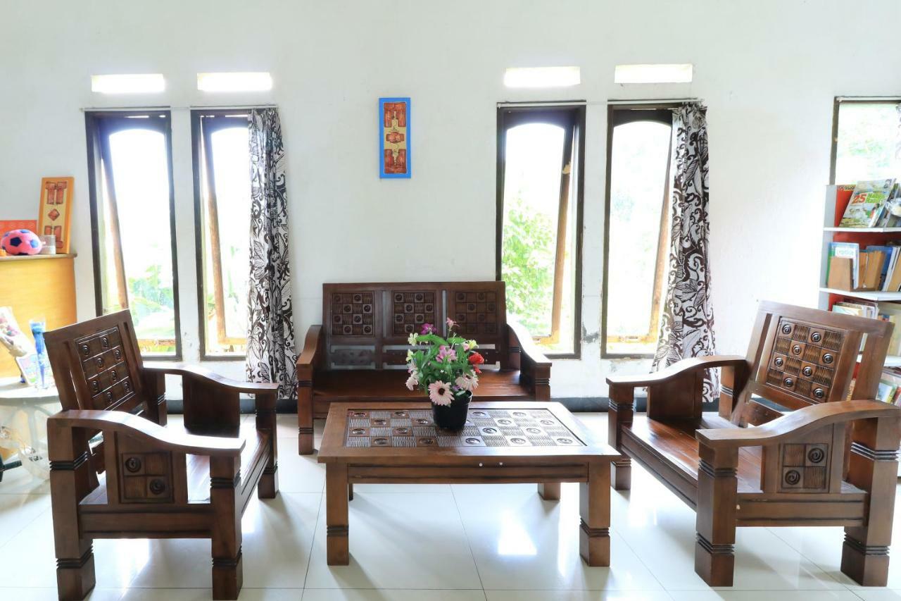 Sentosa76 Guest House Balikpapan  Eksteriør billede
